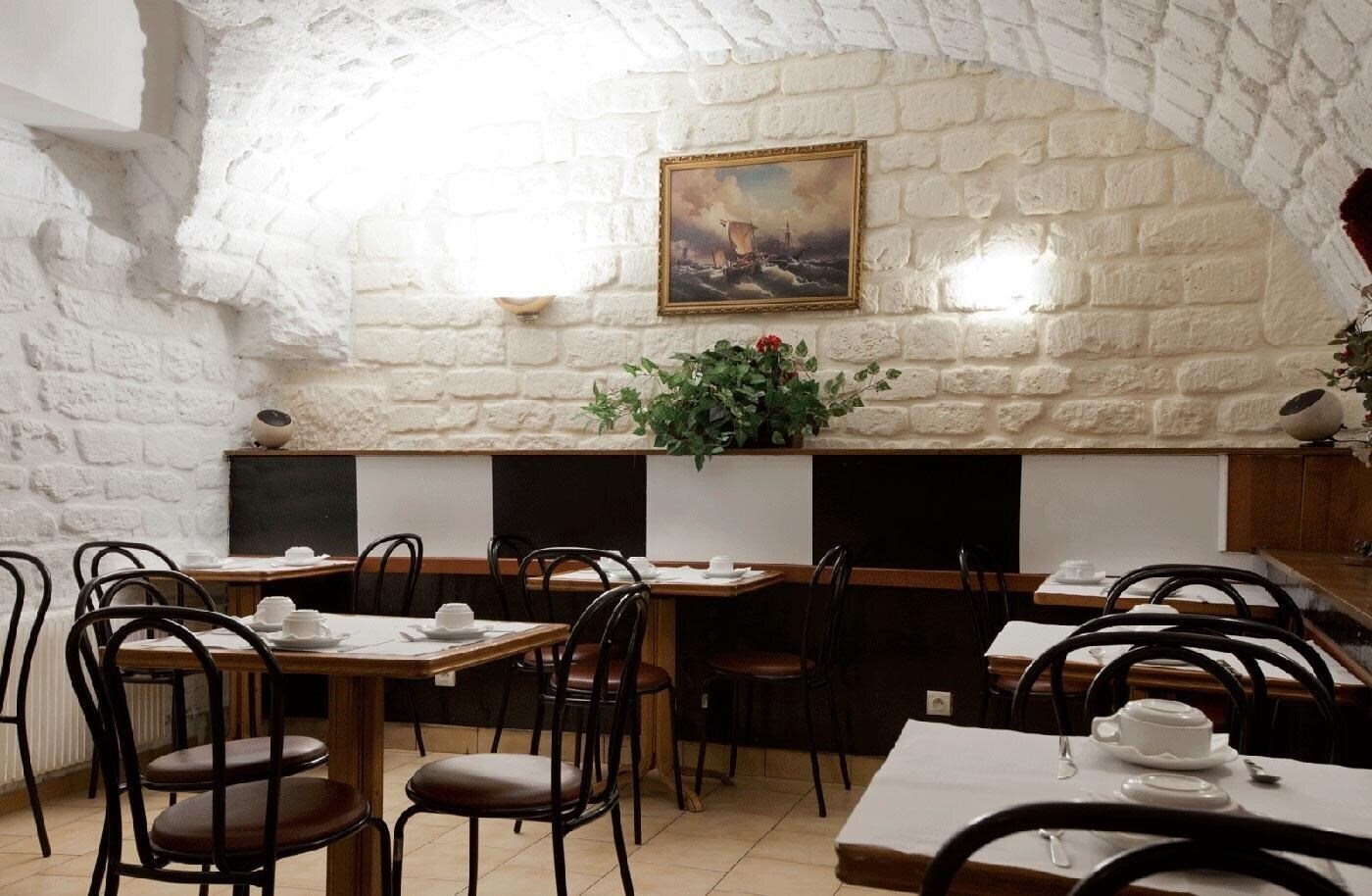 Fotografie Bristol Republique 2*